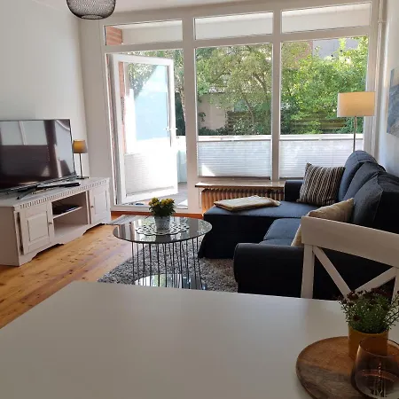 Fleethoern - Zentral, Ruhig, Mit Parkplatz Und Balkon Apartament Kilonia