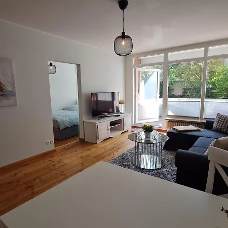Fleethoern - Zentral, Ruhig, Mit Parkplatz Und Balkon *